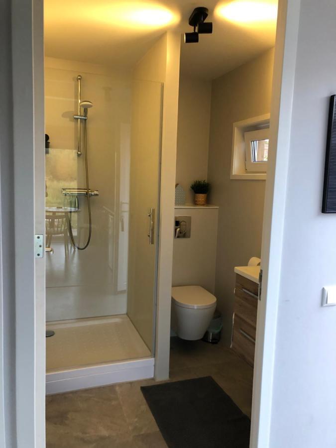 B&B Snurk Stiens, Fijn Verblijf Aan Open Vaarwater Zewnętrze zdjęcie