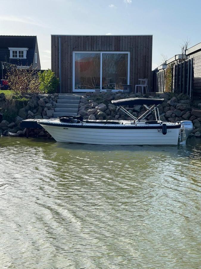 B&B Snurk Stiens, Fijn Verblijf Aan Open Vaarwater Zewnętrze zdjęcie